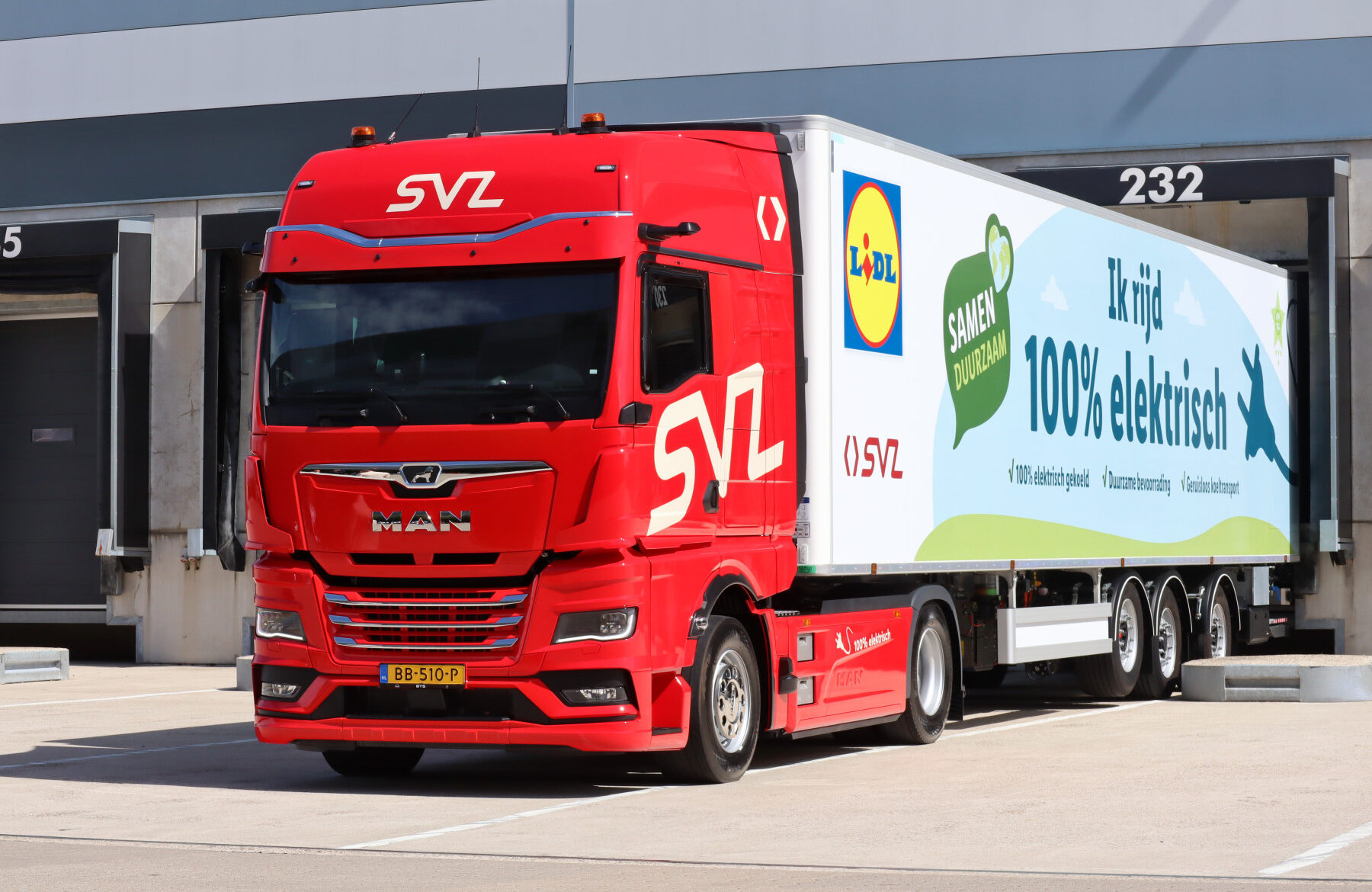 SVZ Transport | Twee MAN eTGX trekkers voor locatie Winkeldistributie Weert